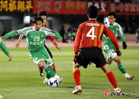 亚冠-国安0-0憾平名古屋 郭辉中门柱错失绝杀