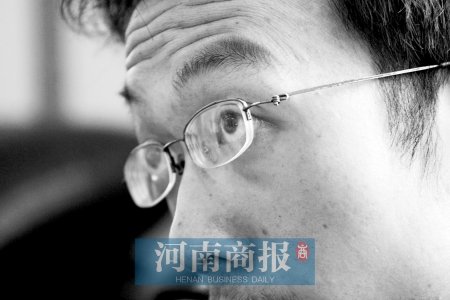 大三男生为暗恋女孩捅伤情敌 称总有杀人冲动