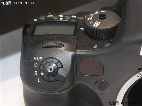 奥林巴斯E450领衔 近期相机新品一览