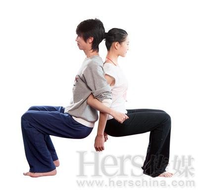 双人瑜伽 夫妻激情瘦身妙招