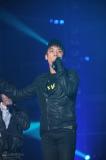 组图:东方神起李志勋等韩星聚首开演唱会