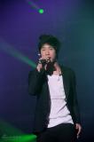 组图:东方神起李志勋等韩星聚首开演唱会