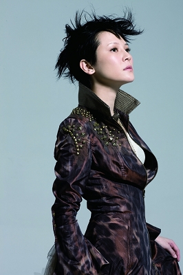 “女爵”杨乃文发新专辑 7月上海有望首开个唱