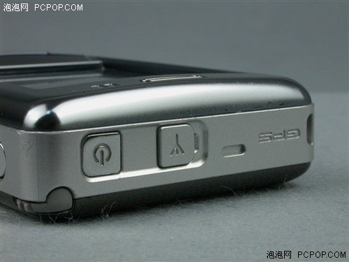最小巧的GPS手机 神达A501行货1080元