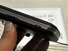 市场最便宜侧滑手机 LG KS360不足千元