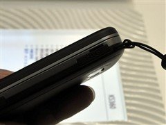 市场最便宜侧滑手机 LG KS360不足千元