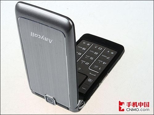 阳刚男人味 翻盖三星S3600C仅售1150元