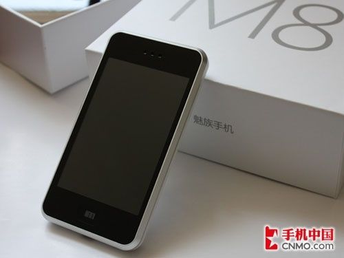 人气节节攀升 魅族M8白色版不足2000