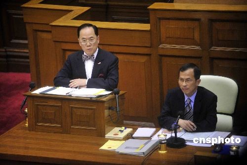 收入证明_曾荫权收入