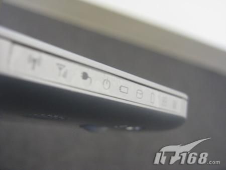6月杀入内地市场 东芝NB200上网本小评