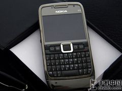 行货更超值 诺基亚E71突破2300仍降价
