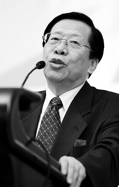 主持人收入排名_上海电台主持人收入(2)