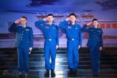 电影《歼十出击》开机黄奕等主演戎装现身(图)