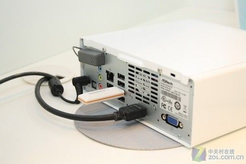 华擎15.6英寸笔记本台北电脑展公布
