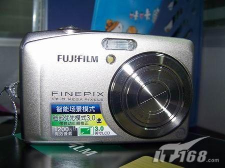 1200万像素主流CCD富士F60仅售1500元