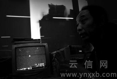 市民拍到不明飞行物 自称已是第五次拍到(图)