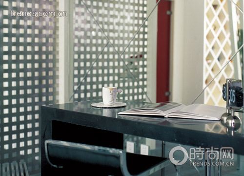 魔幻的细节偶尔的遗憾(图)
