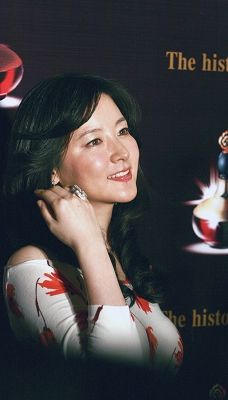 “大长今”李英爱进军中国 首支广告开价千万