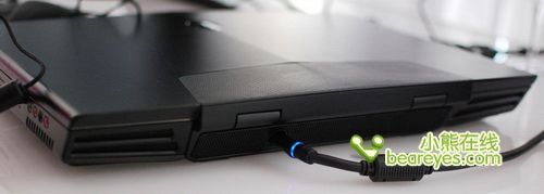 疯狂到极致 Alienware m17x真机赏析