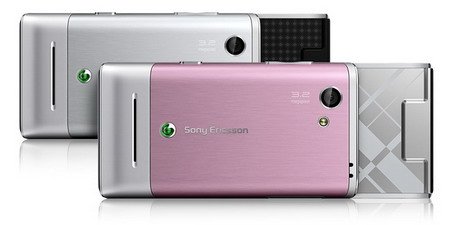 简单即美 索尼爱立信3G滑盖T715亮相