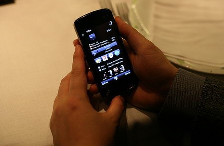 支持多点触摸 诺基亚N97新版即将登场