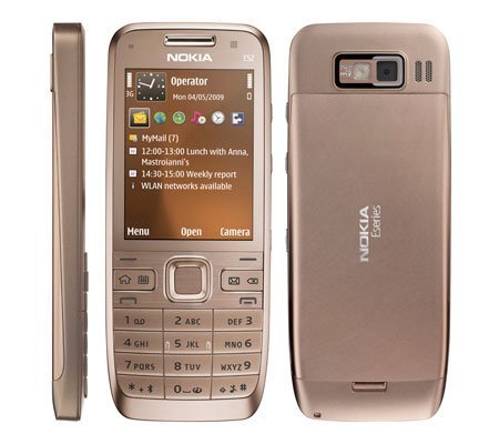 诺基亚待机王E52接受预订 定价3700元