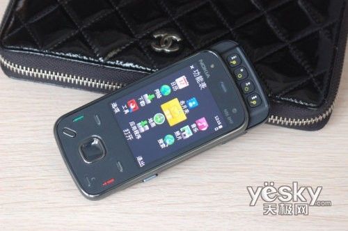 最高降幅3600元 六月手机降价TOP10