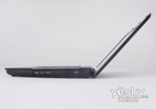 硬派男人装 惠普Compaq511笔记本评测解析