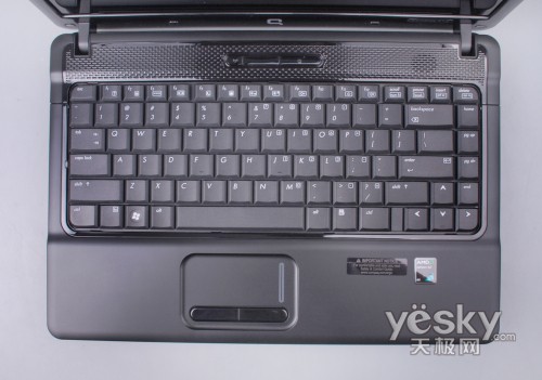 硬派男人装 惠普Compaq511笔记本评测解析