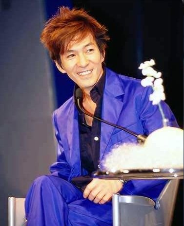 小室哲哉逃过牢狱之灾 暴增10公斤欲复出(图)