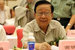 群星齐贺影协成立60年成龙幽默致辞称想当主席