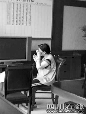 女子为与男友结婚谎称怀孕潜入医院偷婴儿(图)