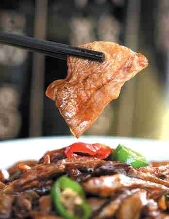 逛西关叹三种风格的美食