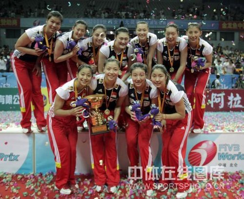 中国女排3-2擒俄罗斯 大奖赛宁波站全胜夺冠
