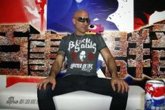 新浪独家对话世界鼓王KENNYARONOFF(组图)