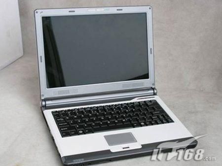 没钱也不瞧上网本 2999元精品本本推荐