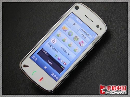 价格大战旗舰PK 诺基亚N97超越i8910
