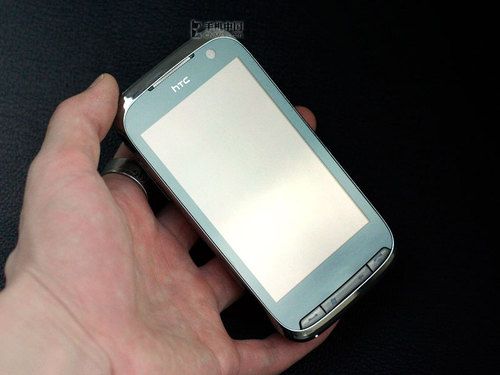 上网本最大敌手 智能商务强机大盘点