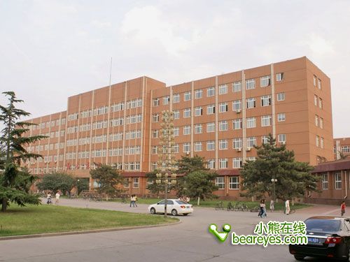 提升校园生活品味 学生便携本选购指南