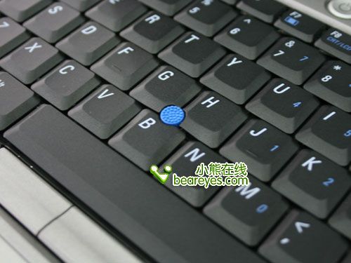 提升校园生活品味 学生便携本选购指南