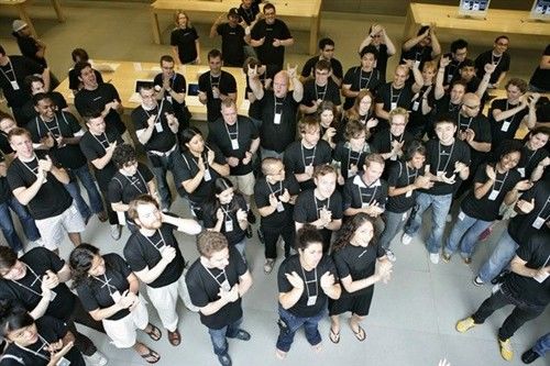 从iPhone入网谈起 数数苹果家族成员