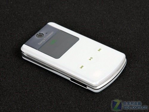 HTC降价苹果涨价 8月26日改版机报价表