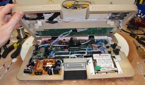 DIY改造再上演疯狂 Atari 800新本诞生