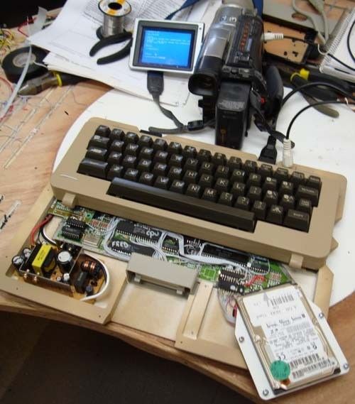 DIY改造再上演疯狂 Atari 800新本诞生
