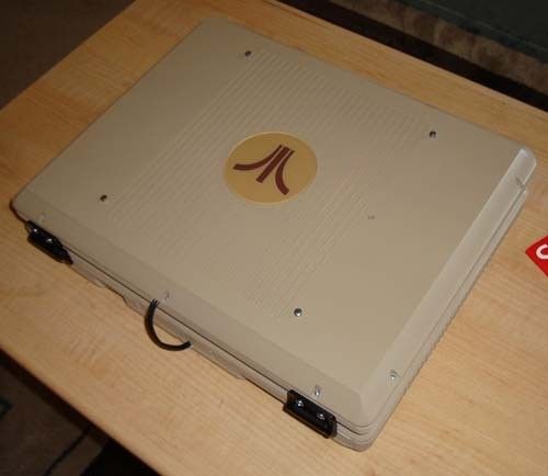 DIY改造再上演疯狂 Atari 800新本诞生