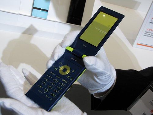 1200万像素 夏普四款CDMA新机震撼发布