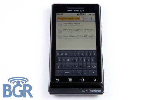 六大看点 MOTO 谷歌机王Droid真机解析