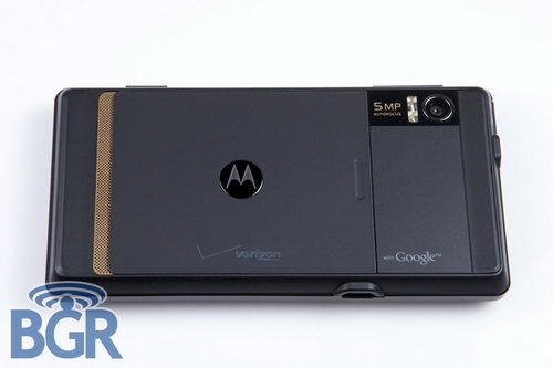 六大看点 MOTO 谷歌机王Droid真机解析