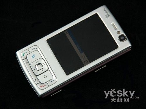 滑盖机王低价走俏 诺基亚N95仅售1899元