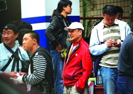 下岗厂长转型跑龙套 14年演50余部影视剧(图)
